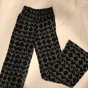 TARGET Black/White patterned pants!